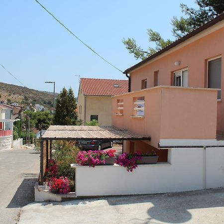 Apartments Luvi Trogir Eksteriør bilde