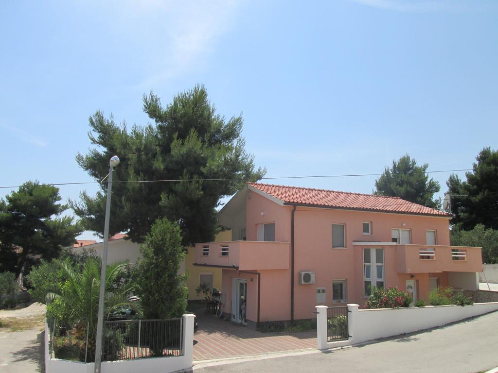 Apartments Luvi Trogir Eksteriør bilde